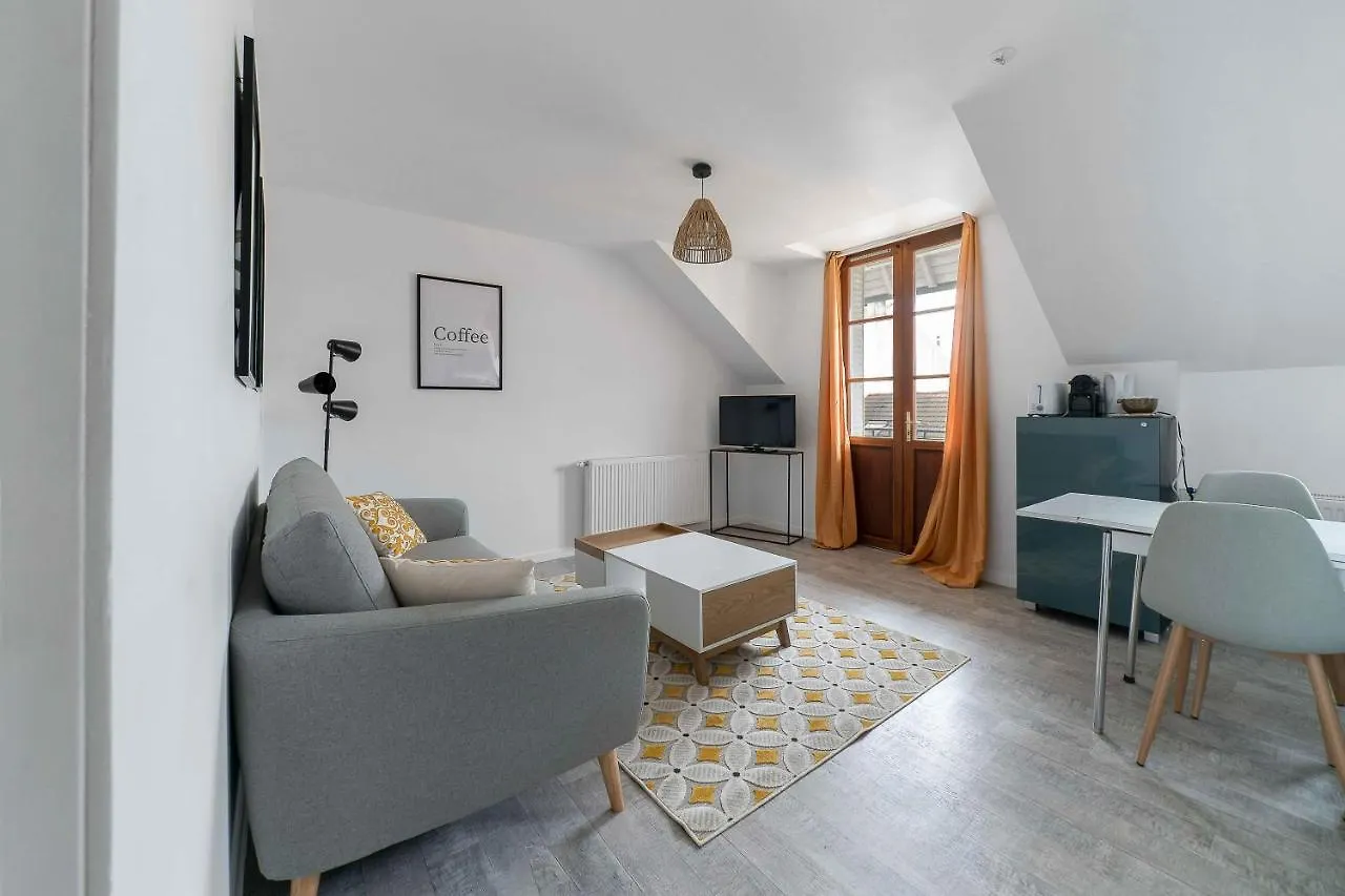 Residence Le Languedoc - Appartements Design - Proche Des Parcs 维琪